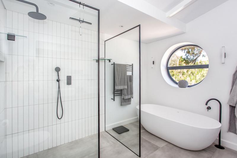 2 Bedroom Property for Sale in Hout Bay Western Cape